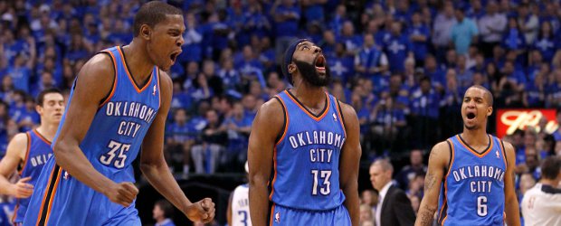 Los Thunder vencieron a los Mavericks y se igualó la serie en el Oeste | Reuters | Kevin Durant, James Harden y Eric Maynor, figuras en el triunfo de este jueves de los Thunder sobre los Mavericks.