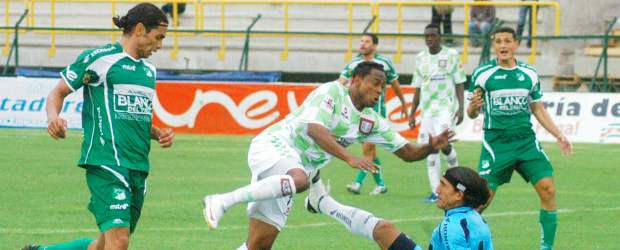 Chicó derrotó al Cali por la mínima diferencia | Colprensa | Luis Yánez fue el autor del único gol del compromiso.