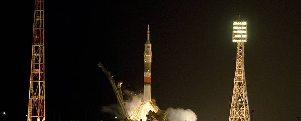 Soyuz emprendió su viaje a la Estación Espacial Internacional | AP | Los tres astronautas que viajan rumbo a la Estación Espacial estarán cinco meses en órbita.