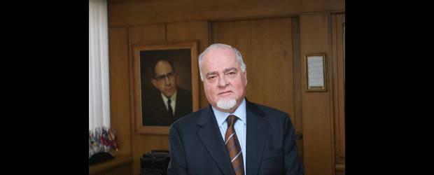 Alberto Velásquez Martínez | Alberto Velásquez Martínez