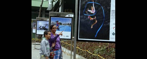 Unidos por otra cultura | Juan Antonio Sánchez | La visita de las personas a los escenarios que dejaron los Juegos Suramericanos es constante. Muchos no pudieron disfrutar de estos espacios y ahora van a ellos para conocerlos. La gente sabe que es una herencia para la ciudad.