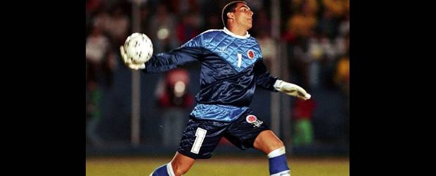 Con 39 años, Farid regresa a la Selección | Archivo | La última presencia del portero Farid Mondragón en seleccionados nacionales data de 2005. Bolillo Gómez le dará la oportunidad en este nuevo ciclo.