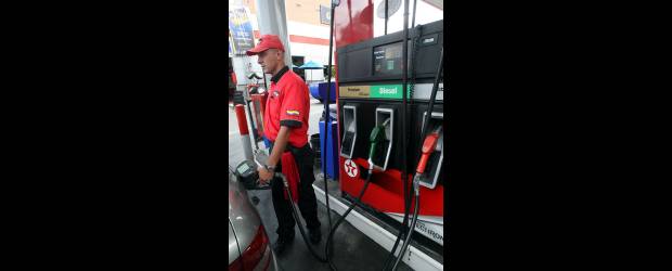 Libertad vigilada en combustibles | Archivo | Los ciudadanos deben vigilar el cumplimiento de la norma.