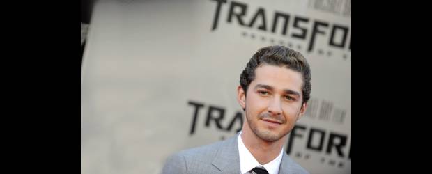Shia LaBeouf, nuevo rostro de acción | Cortesía | Con la productora Disney consiguió sus primeros papeles con los que obtuvo reconocimiento. Le bastó cinco años para entrar a la gran pantalla de la mano de una saga, The Transformers, que lo volvió muy popular.