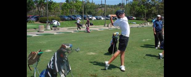 La sangre es la que mueve las talegas | Archivo | El paisa Nicolás Echavarría es uno de los prospectos de Colombia. Es el único nacional el US Open Junior Amateur. Su hermano Andrés es su caddie.