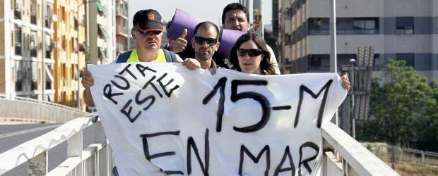 Marcha de indignados comenzó en Valencia un recorrido a pie hasta Madrid | Reuters |