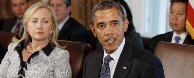 Por fin, Obama envió al Congreso textos del TLC | Larry Downing, Reuters-washington, E.u. | Durante una reunión con los secretarios, el presidente de Estados Unidos, Barack Obama, anunció que enviaba al Congreso los TLC con Colombia, Corea del Sur y Panamá. Lo acompaña la secretaria de Estado, Hillary Clinton.