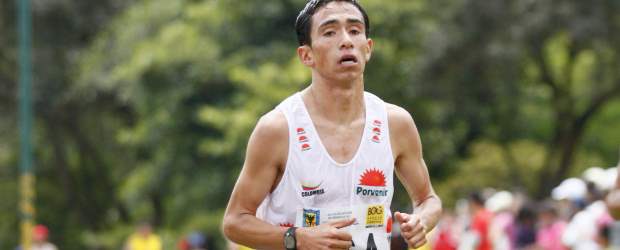 La carrera de Edwin ahora es contra la enfermedad | Cortesía Colprensa | El atletismo espera por la recuperación de Edwin Romero, una de la revelaciones en los últimos años.