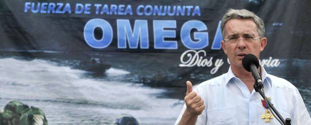 Presidente Uribe exaltó el trabajo de la Fuerza de Tarea Conjunta Omega | Cortesía Presidencia de la República | El presidente de la República, Álvaro Uribe, dijo que las familias de los agentes también merecen un reconocimiento.