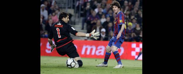 La Champions está como para alquilar balcón | Reuters-España, Gustau Nacarino | El argentino Lionel Messi comandará la ofensiva del azulgrana en el encuentro de hoy, en los cuartos de final de la Uefa Liga de Campeones.
