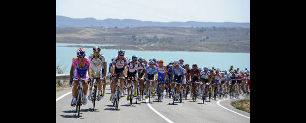 El Sky le calienta la oreja a Rigo Urán | Félix Ordóñez, Reuters-orihuela,España | La Vuelta a España ingresa hoy en etapa decisiva con motivo de la llegada de la alta montaña. El paisa Rigoberto Urán está 15° en la general, a 1.19.