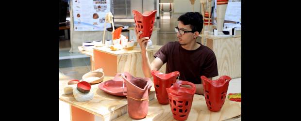 Barichara inspiró artesanías de ensueño | Un ejercicio en el que el diseño oxigena la artesanía y los estudiantes aprenden a valorarla. Los diseños creados por los alumnos les quedan a los artesanos para que los reproduzcan las veces que quieran, explica el profesor Barragán.