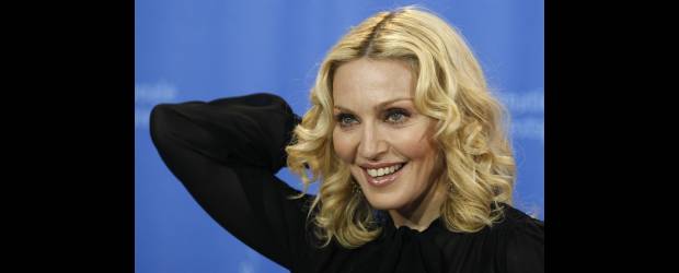 Madonna ya tiene segundo filme | Archivo | La segunda película de la cantante Madonna, cuenta la historia de amor entre el rey británico Eduardo VIII y Wallis Simpson, una estadounidense divorciada. La cinta será distribuida por The Weinstein Company.
