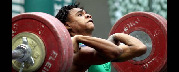 El Mundial de pesas joven alza el telón en Malasia | Manuel Saldarriaga | Francisco Mosquera es el primer colombiano en aparecer en escena del Mundial de pesas juvenil, hoy en Malasia.