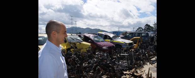 Chatarrización se debate en el Congreso | Este proyecto lo que busca, entre otras cosas, es crear incentivos para que los dueños de estos vehículos puedan chatarrizarlos y así poder descongestionar un poco las vías.