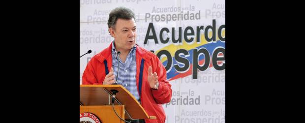 Santos regañó a Angelino por polemizar en público | Colprensa | El Presidente durante su intervención en un evento en Sopó, Cundinamarca, en donde les dijo a sus funcionarios que "la ropa sucia se lava en casa".