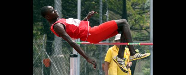 Intercolegiados fueron para el visitante Valle | Julio César Herrera | El Valle sobresalió en el atletismo, disciplina que les ayudó a los visitantes a confirmar el título de los Juegos Intercolegiados en Medellín.