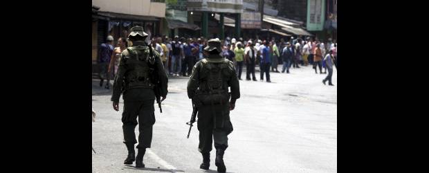 Hostigamientos en zonas fronterizas | Archivo | En los últimos ocho días el país sufrió varios ataques de la guerrilla.