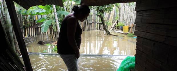 Invierno tiene en emergencia a 10 departamentos | Colprensa | En el Valle, las inundaciones han causado graves daños.