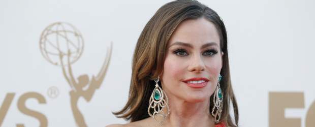 Sofía no ganó, pero celebró en familia | Reuters | Modern Family fue una de las series que más galardones recibió. Por segundo año consecutivo se quedó con el premio a mejor comedia. El productor ejecutivo, Steve Levitan, fue el encargado de recibir la estatuilla.
