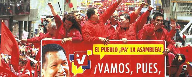 Reuters | Los candidatos contrarios a Chávez se sienten confiados de cambiar el rumbo del país a partir de hoy. La oposición no se presentó a las elecciones del 2005.