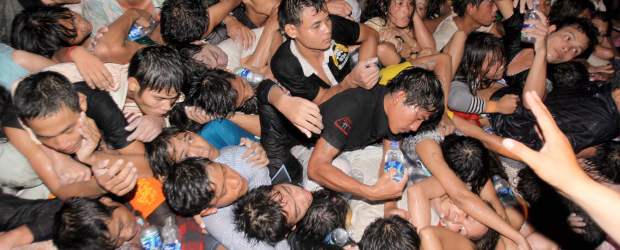 Cronología de algunas de las peores estampidas del mundo | AP | Por lo menos 339 personas murieron este lunes en Camboya.