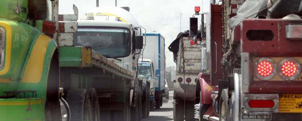 Desde el 28 de febrero regirá la nueva política integral de transporte | Los transportadores de carga iniciaron el jueves un paro de sus actividades.