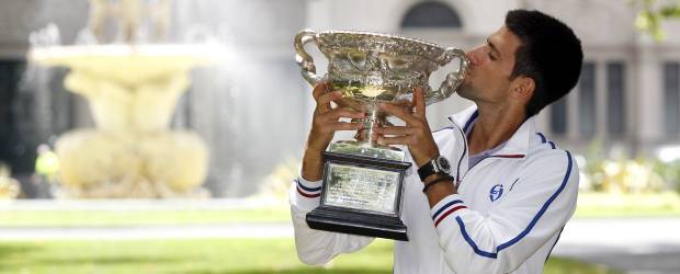 Djokovic, frente a un año de oro | Daniel Muñoz, Reuters, Melbourne, Australia | El Abierto de Australia demostró que Novak Djokovic sigue siendo el indiscutible líder del tenis masculino, al superar al español Rafael Nadal y al escocés Andy Murray, en casi días consecutivos. Ahora tiene en frente un reto histórico: ganar los cinco grandes y el oro olímpico, algo que ningún varón lo ha hecho.