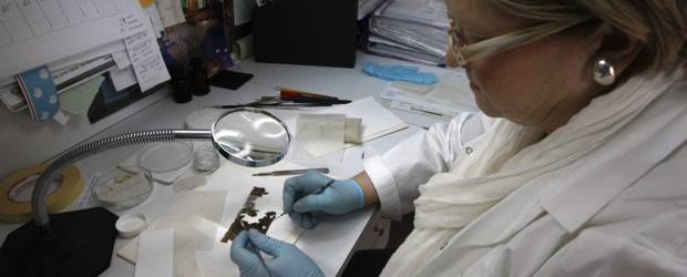 Rollos del Mar Muerto, el texto hebreo más antiguo, se podrán ver en internet | Reuters | Los textos son conservados en el Museo Israel en Jerusalén.