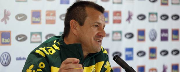 "No prometo nada": Dunga | Reuters | "Sentimos alegría de estar en un Mundial y de estar en Sudáfrica, lo que más se nota es la alegría del grupo, dijo el técnico brasileño.