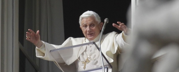 Papa Benedicto XVI, a favor de un estado palestino independiente | AP | Benedicto XVI se reunió este viernes con el presidente de la Autoridad Nacional Palestina (ANP), Mahmud Abás.