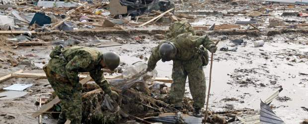 Continúa la búsqueda de miles de desaparecidos en Japón | Reuters