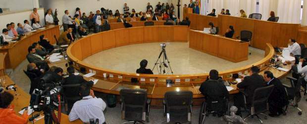 Conservadores no le apuestan a la renovación | Archivo | Los actuales seis concejales conservadores esperan repetir curul. Ante esta situación, la única opción que tienen los nuevos candidatos es aumentar una o dos curules o desplazar a uno de sus copartidarios . La "pelea" apenas empieza.