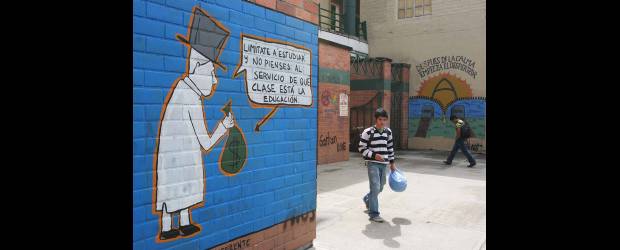 Visto bueno a más dinero para la U. | Juan Fernando Cano | Alberto Uribe Correa, rector de la U. de A., consideró que aunque la reforma a la Ley 30 de 1992 no sea aprobada el tiempo en su construcción no sería perdido porque el país ganó en claridad sobre las necesidades que tiene el sistema universitario estatal. Foto en la Universidad Nacional sede Medellín.
