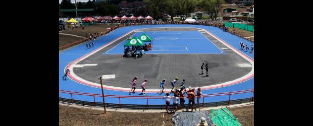 Guarne rueda por el Mundial de patinaje | Donaldo Zuluaga | La pista del patinódromo de Guarne ya está lista, pero faltan muchos trabajos, tanto en los alrededores como en las comodidades del escenario.