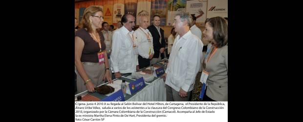 Con macroproyectos Presidente busca más viviendas | Sp, Cartagena | Durante la clausura del Congreso Colombiano de la Construcción, el presidente Álvaro Uribe insistió en buscar apoyo para crear más vivienda digna.
