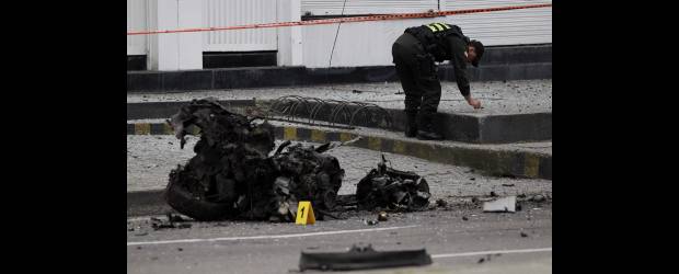 Segunda captura daría pistas del carrobomba | AP | Las autoridades avanzan en la investigación del atentado con carrobomba del pasado jueves en Bogotá, del cual se sospecha de las Farc.