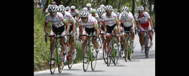 Sevilla cantó en Carolina | Jaime Pérez | El bloque de EPM-Une llevó el peso de la carrera en los primeros 60 kilómetros. Después todo quedaría en poder de Mauricio Ortega y Óscar Sevilla.