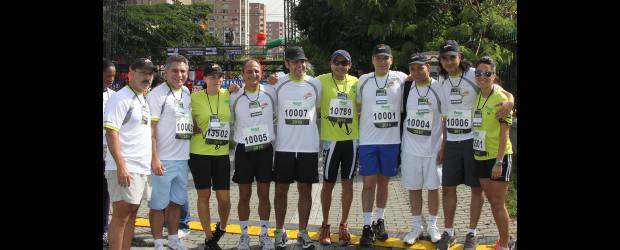 Medellín ratificó vocación saludable | Donaldo Zuluaga | Ricky, Roberto Hoyos, Adriana González, Aldo Arcila, Mauricio Valencia, Juan F. Castrillón, Jaime Herrera, Jaime Moreno y Carolina Laverde, los de El Reto.