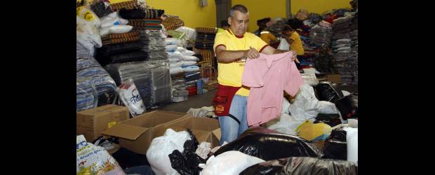 No olvide ayudar a los damnificados | Jaime Pérez | Un total de 3.842 millones de pesos y 169 toneladas de alimentos, ropa y utensilios para el hogar se recaudaron el domingo en la Telemaratón.