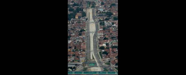 No hubo contratación directa: Díaz | Donaldo Zuluaga | Aunque el Municipio ofreció al Metro operar el metroplús, los transportadores podrán participar en la licitación para la alimentación del sistema.