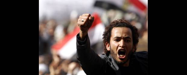 Cristianos y musulmanes oraron por la democracia | Mohamed Abd El Ghany, Reuters, El Cairo - Egipto | El Cairo no fue el único escenario de grandes concentraciones para pedir la salida de Mubarak: en Alejandría, la segunda ciudad del país, decenas de miles de personas se manifestaron contra el régimen.