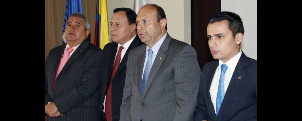 Conservatismo fija pautas para avalar | Jaime Pérez | Humberto Tejada, presidente del Directorio Departamental, Luis Humberto Mantilla, José Darío Salazar, vicepresidente y presidente del Partido Conservador y Lucas Cañas Jaramillo, vicepresidente del Partido Conservador.