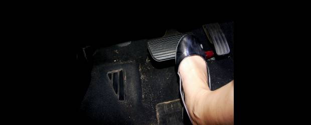 La seguridad se activa en todo su vehículo | | Freno, luces y dirección. Cada uno de ellos entrega seguridad a las personas que manejan y a quienes van al interior del vehículo.