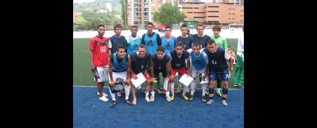 Showcase alimenta 15 sueños | Hernán Vanegas | Aquí están 14 de los elegidos en el primer Showcase de Sabaneta, que en el futuro ofrecerá más cupos para jóvenes que aspiren a irse becados a E.U.