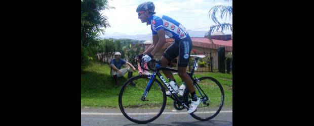 Argiro, más grande que el forúnculo | Cortesía, Higuito, Costa Rica | Argiro Ospina continuó la racha de triunfos antioqueños en Higuito que antes tuvieron Mauricio Ardila, Héctor Mesa, Janier Acevedo y William Valencia.