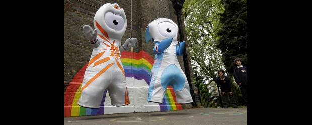 Wenlock y Mandeville, las mascotas de Londres 2012 | AP | Las dos mascotas de los Juegos Olímpicos y Paraolímpicos están basadas en un cuento del autor Michael Morpurgo.