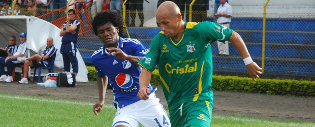 Vibrante y agónica victoria de Quindío sobre Millos | Colprensa | Carlos Rodas, del Quindío, pasó los 100 goles como profesional.