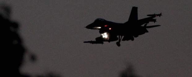 Francia considera controlado el espacio aéreo de Libio | AP | Siguen los bombardeos contra el régimen de Gadafi.