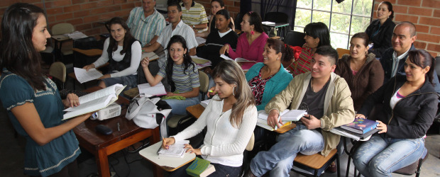 "América Latina avanza en cobertura pero cojea en calidad de educación": Unesco |